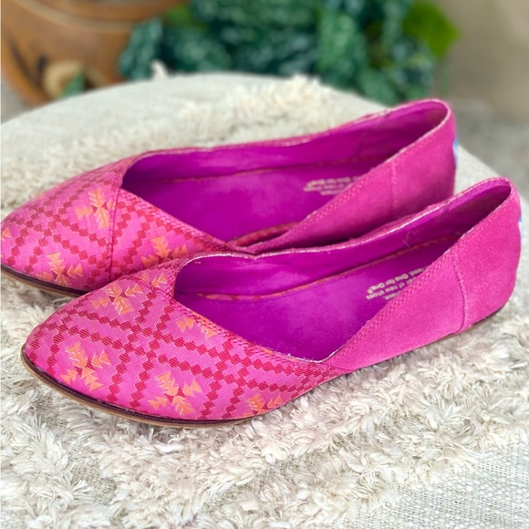 TOMS Jutti Neat Women's Pink Pointed Toe Boho Geometric Flats Size 7.5 - Picture 3 of 8